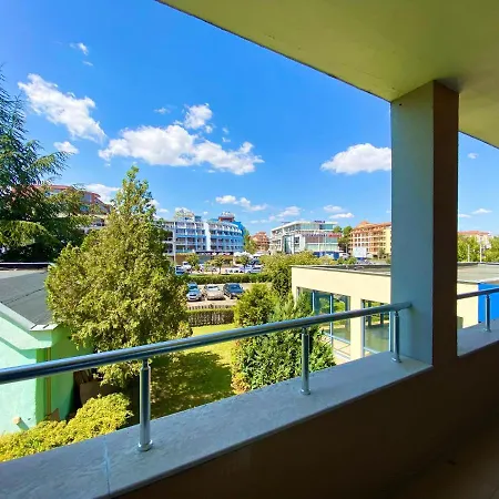 Two Bedroom In Trakia Sunny *