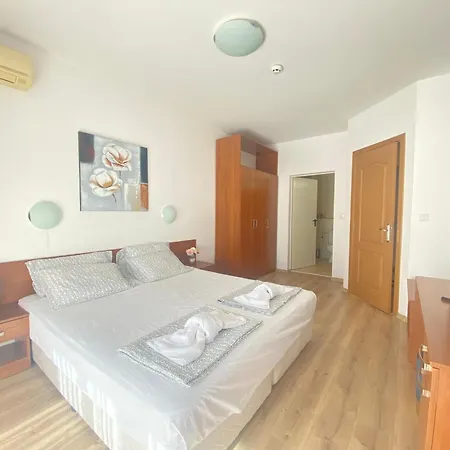 Apartment Two Bedroom In Trakia Sunny *