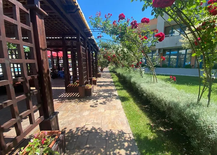 Two Bedroom In Trakia Sunny Appartamento *